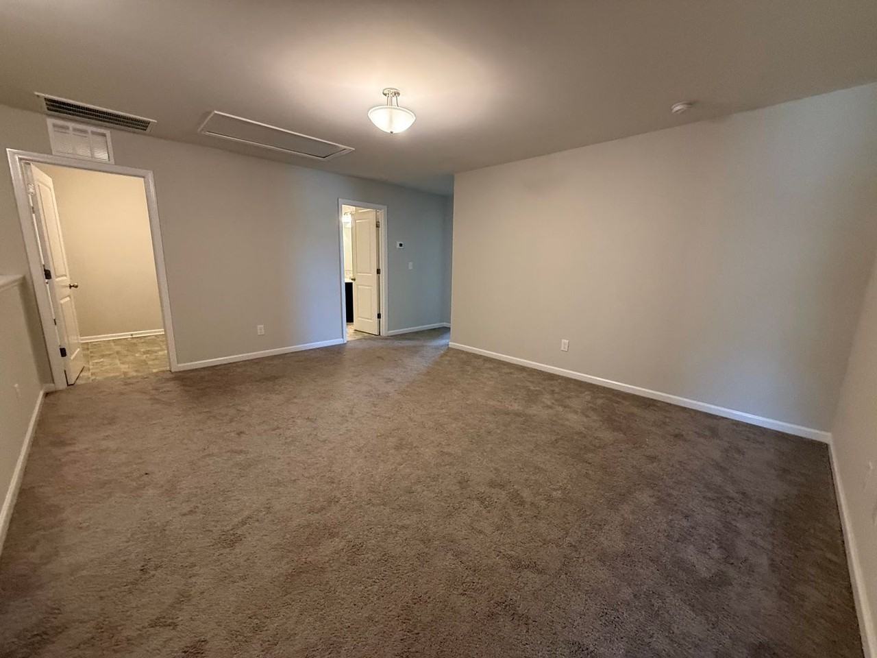 5918 River Meadow Ct - Photo 7 of 18
