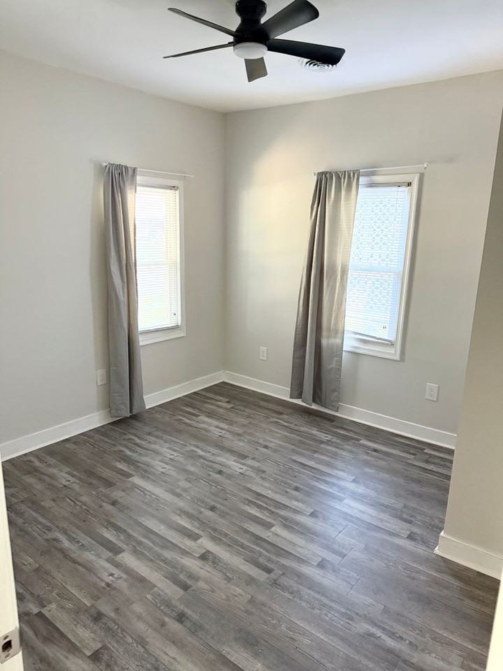 7202 Harrison Ave - Photo 4 of 12