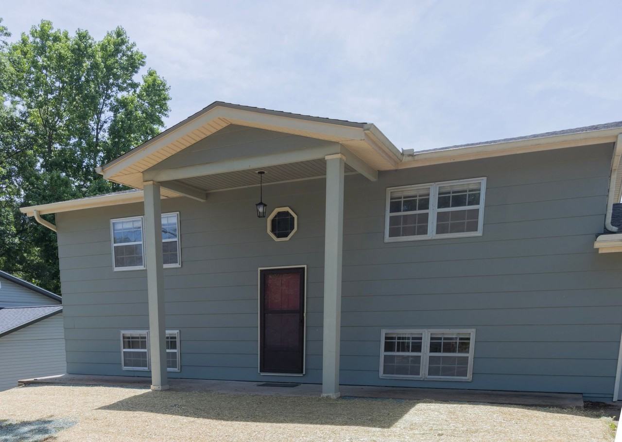 6581 S Gateway Blvd - Photo 2 of 27