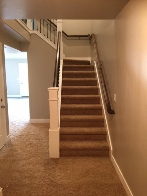 576 N 220 E - Photo 4 of 14