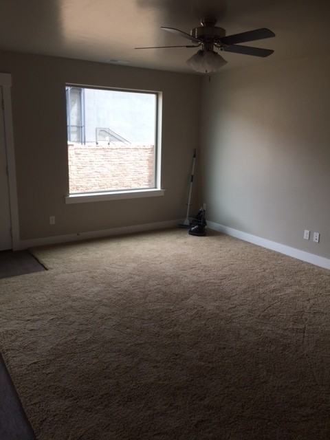 576 N 220 E - Photo 5 of 14