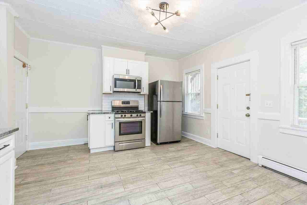 105 Pine St #2 - Photo 7 of 27