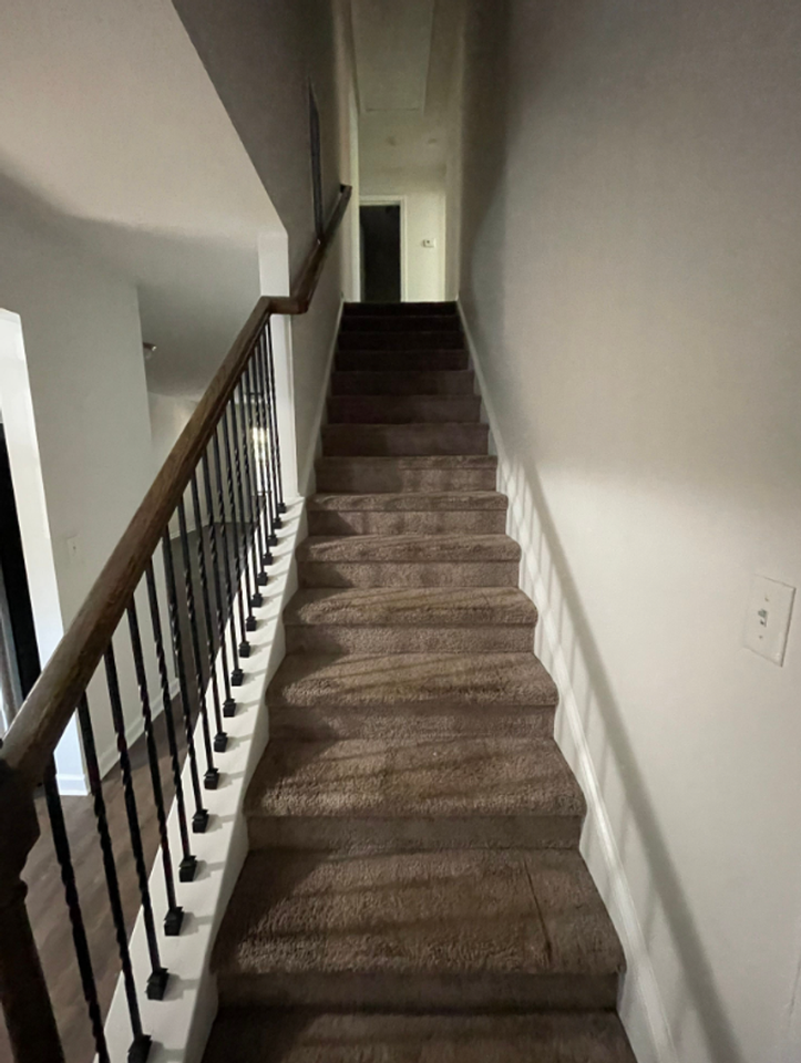 162 Barfield Way - Photo 6 of 13