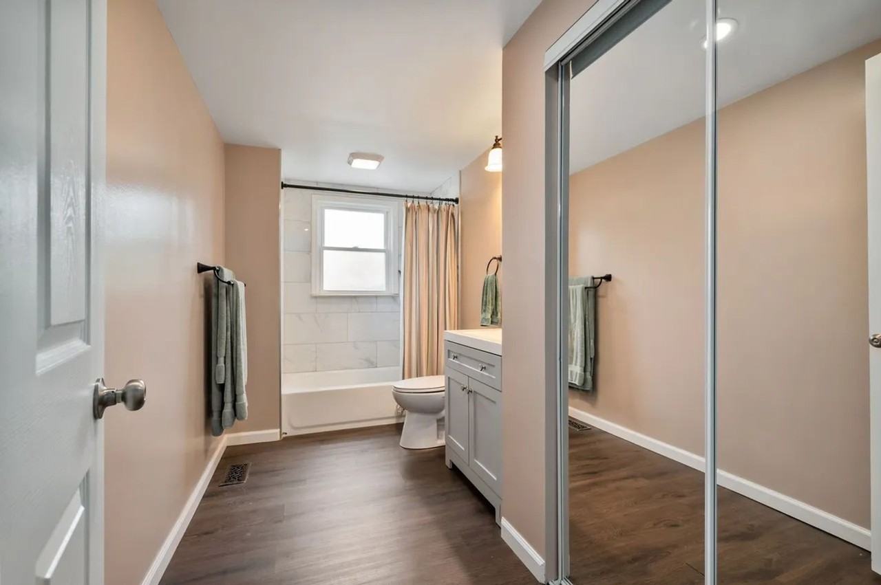 637 Bigelow St - Photo 4 of 18