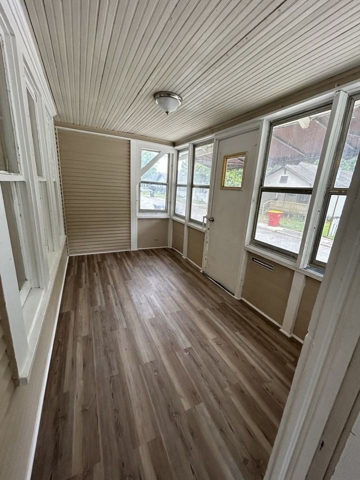 15 4th Street Cir - Photo 3 of 18