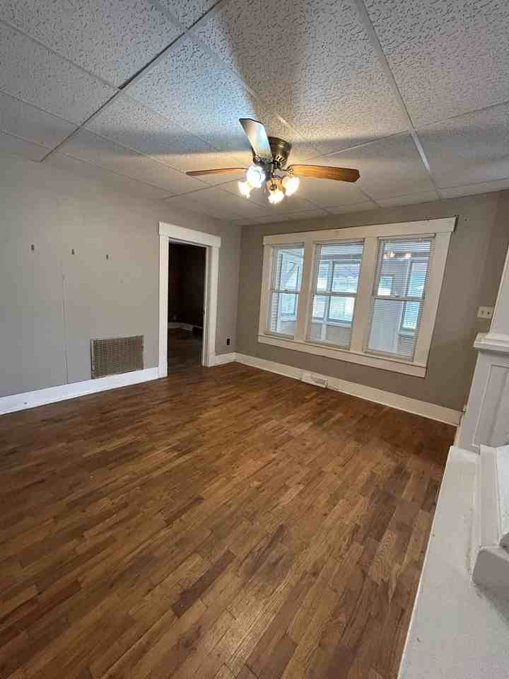 15 4th Street Cir - Photo 7 of 18