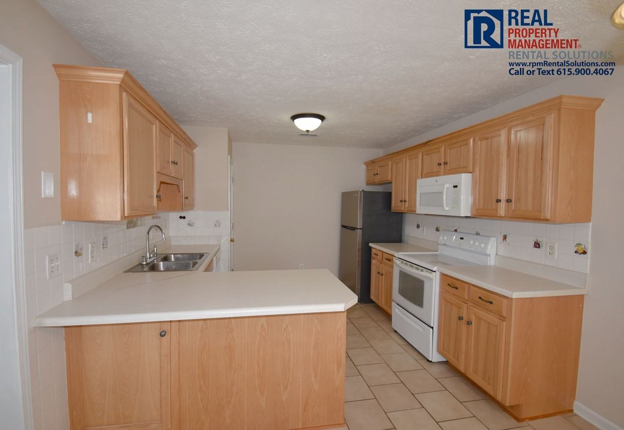 9001 Byler Ct - Photo 7 of 23