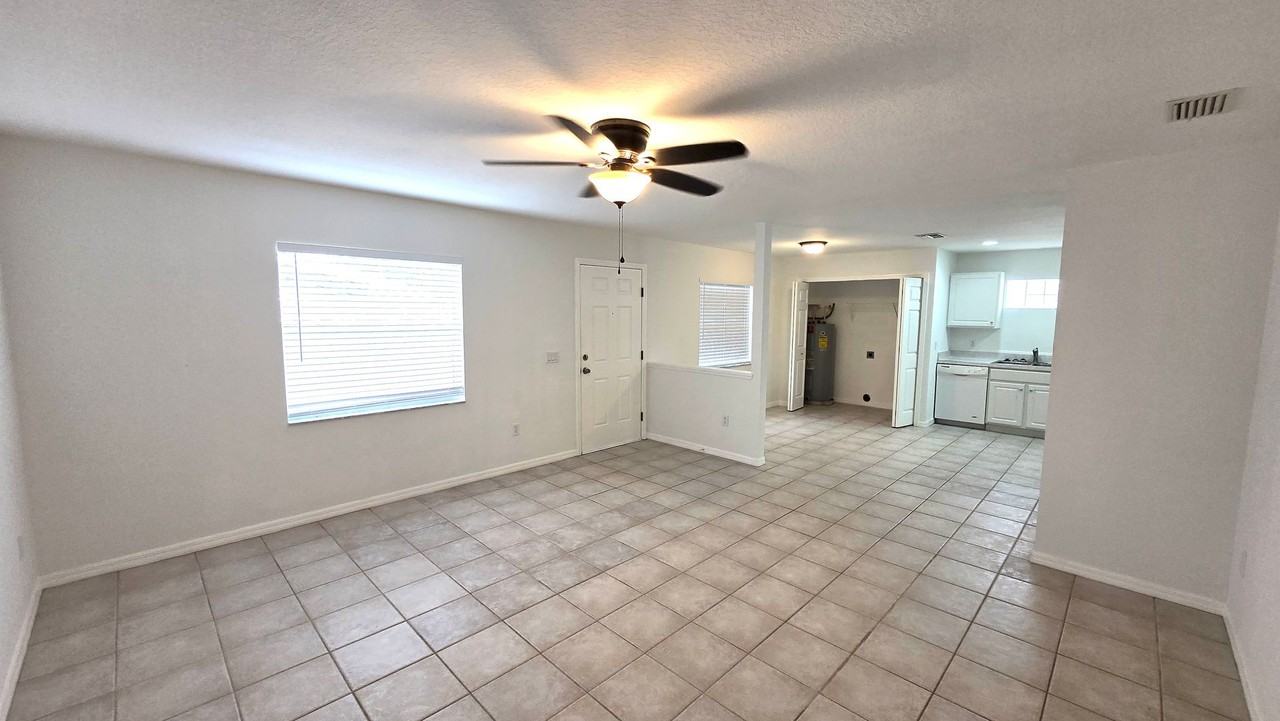 1820 Marcia St - Photo 3 of 22