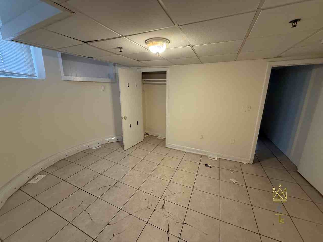 409 Huntington Ave #B3 - Photo 3 of 10