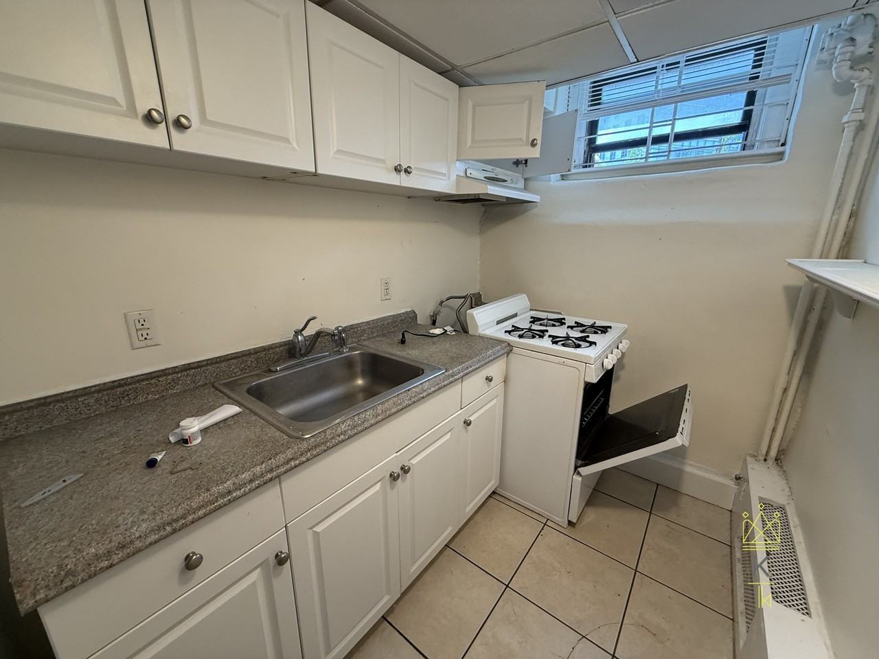 409 Huntington Ave #B3 - Photo 6 of 10