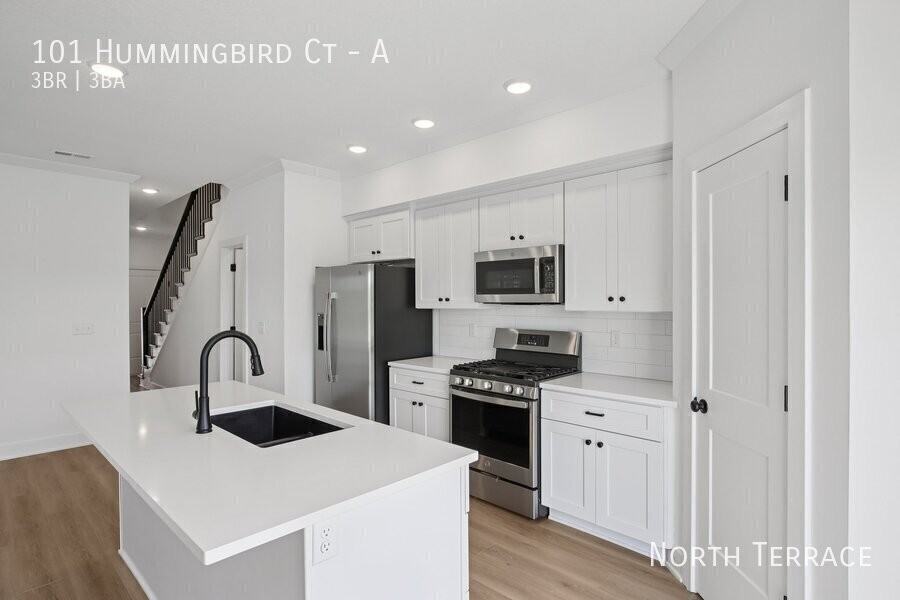 Fairview Crossing Townhomes - Photo 4 of 43