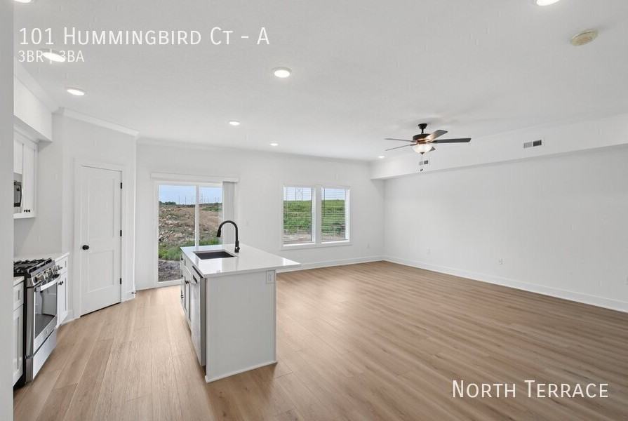 Fairview Crossing Townhomes - Photo 6 of 43