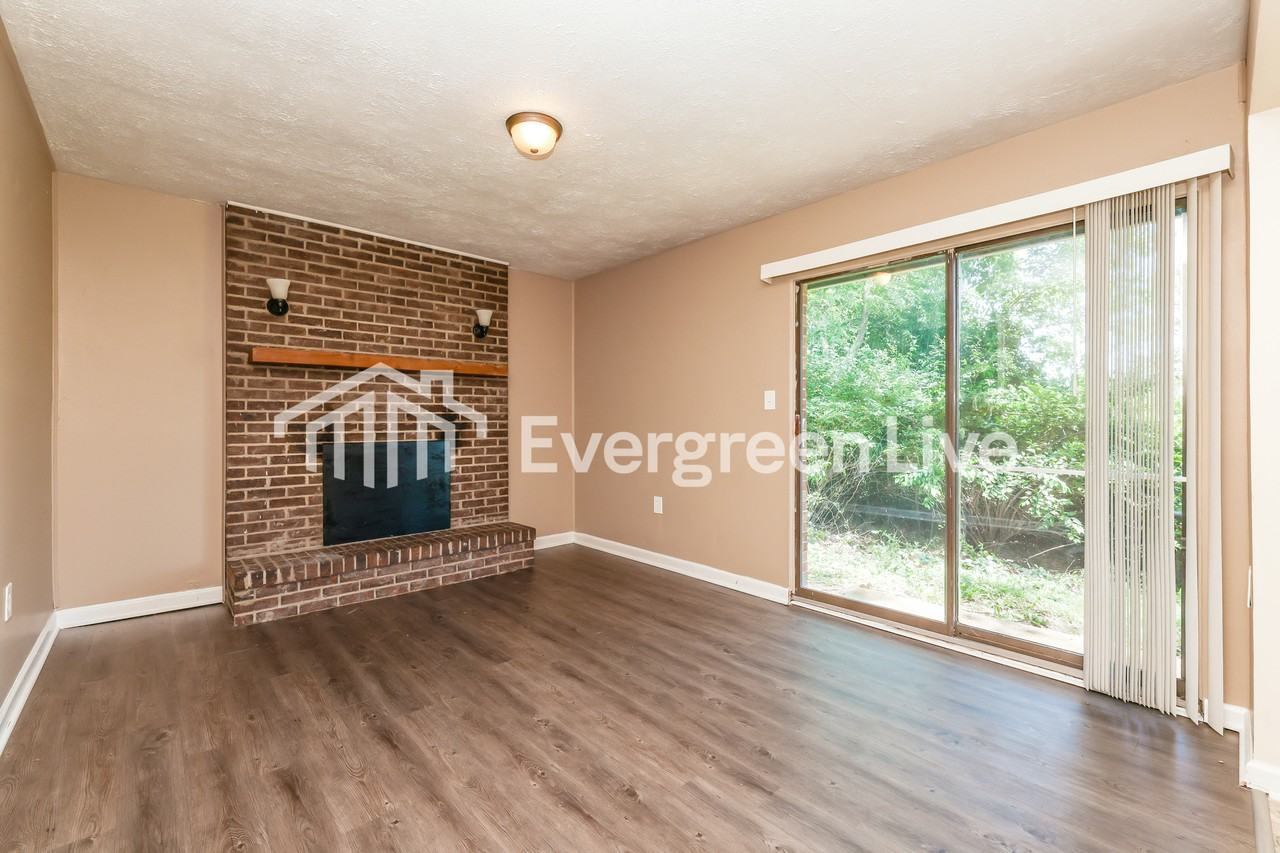 4200 Belmore Trce - Photo 5 of 15