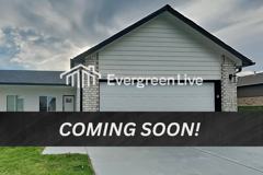 5247 N Cypress St - Photo 1 of 1
