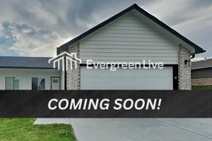 featured image of 5247 N Cypress St