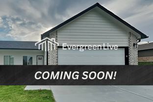 5247 N Cypress St - Photo 1 of 1
