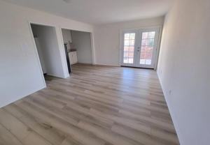 5122 Dunbar Dr - Photo 1 of 1