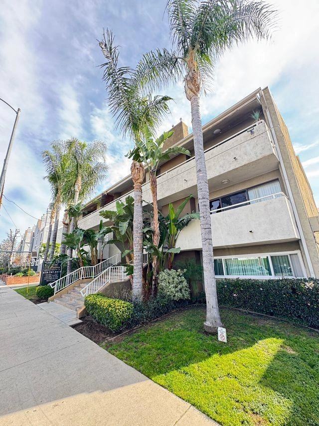 Carmel Palms - Photo 2 of 50
