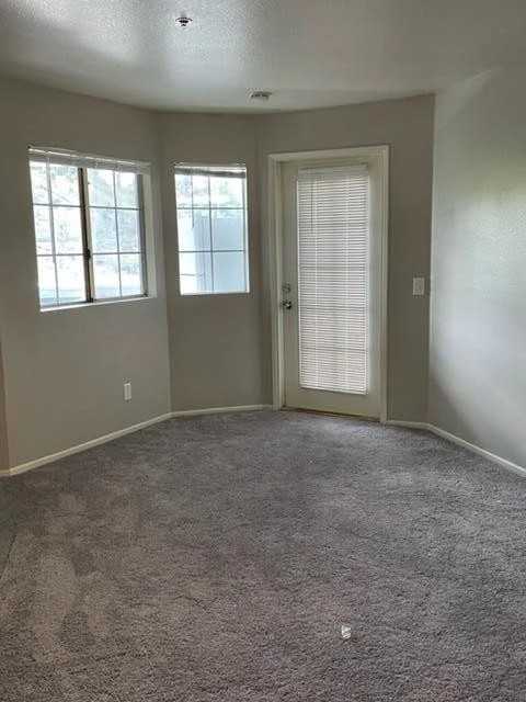 1501 N Brea Blvd - Photo 5 of 31