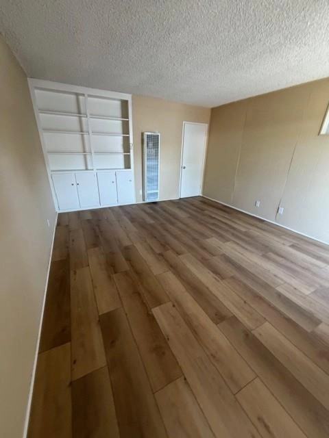 11126 Huston St - Photo 4 of 17