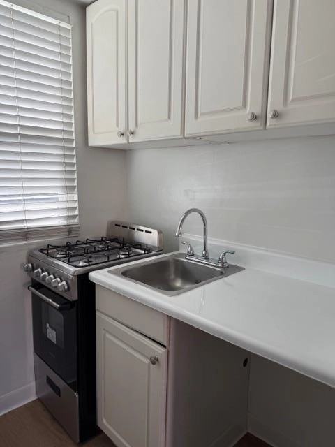 Long Beach Terraces - Photo 3 of 50