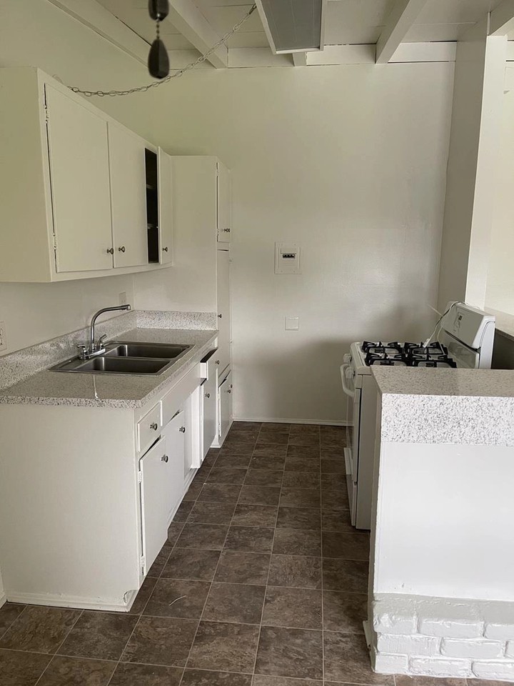 Fay Ln - Photo 5 of 47