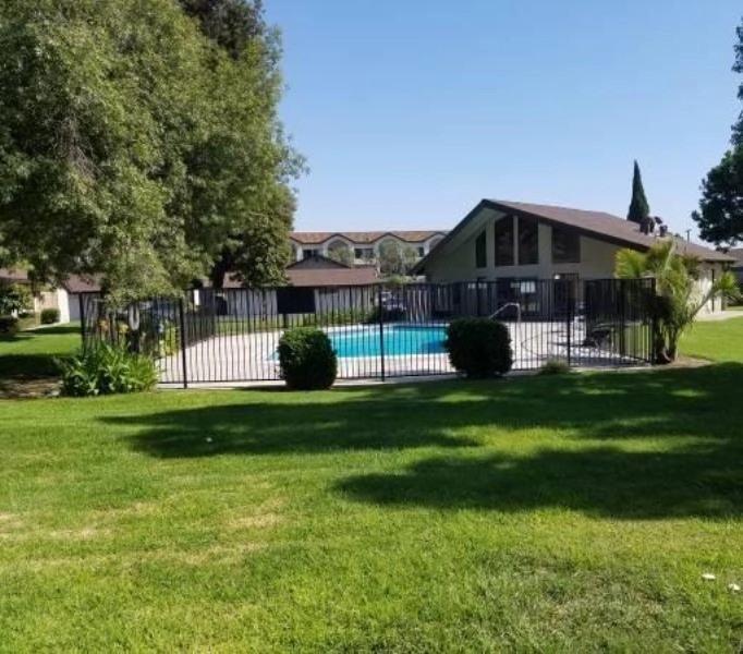 Palm Gardens 2017, LLC - Photo 2 of 11