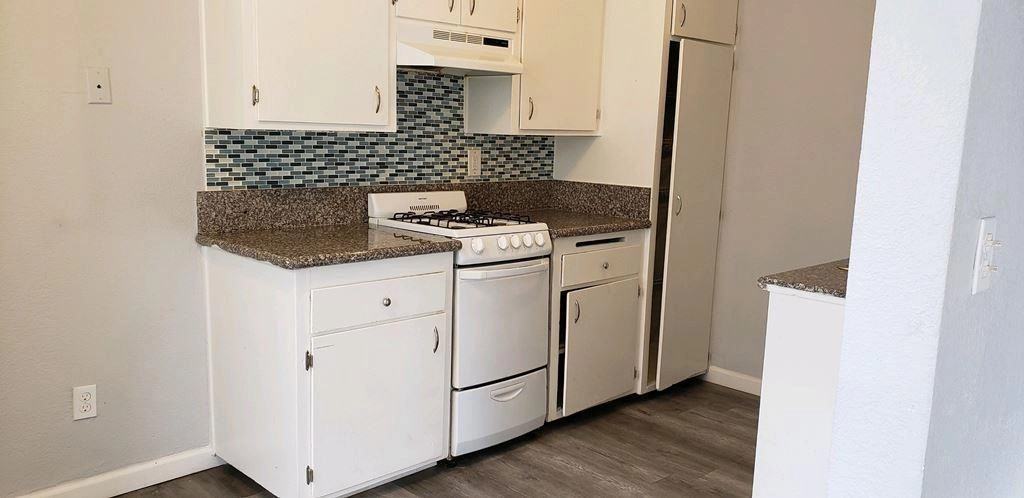 16777 Reed St. - Photo 2 of 24