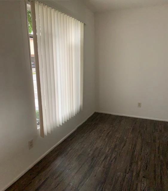 16711 Civic Center Dr - Photo 4 of 5