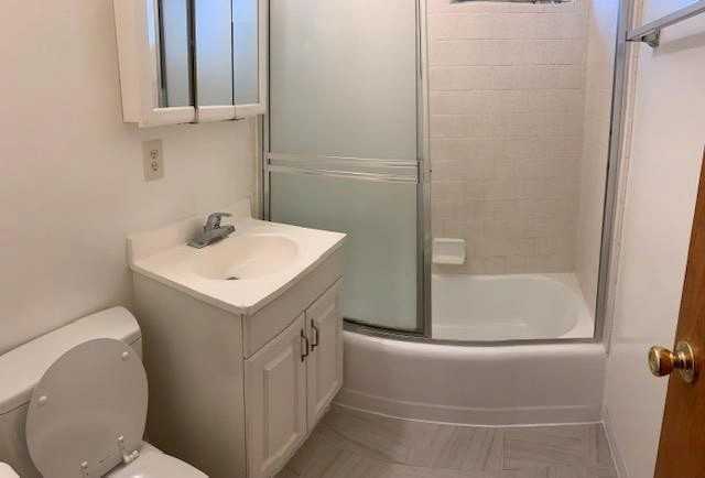 16711 Civic Center Dr - Photo 5 of 5