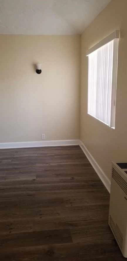 2360 W. 18th St - Photo 6 of 7