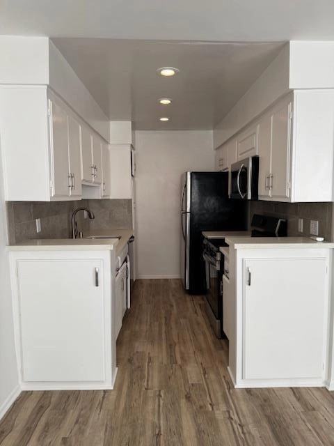 11810 Mayfield Ave - Photo 2 of 50