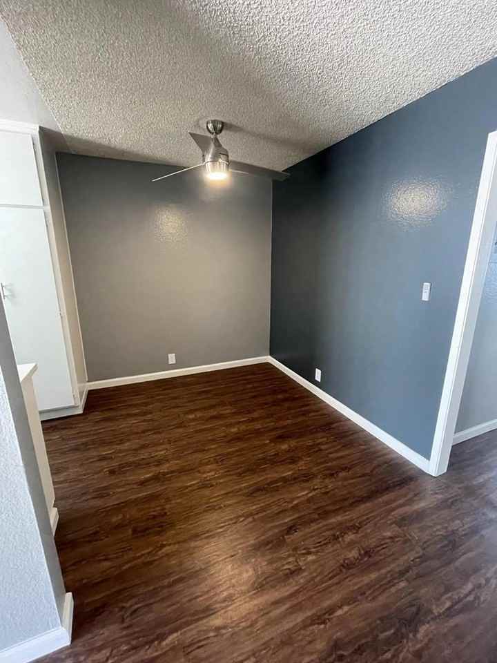 Sunset Bay I Apartments - Photo 7 of 50
