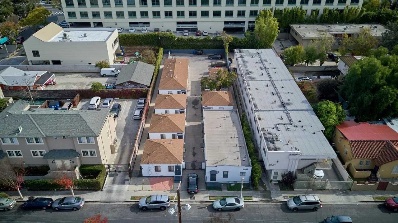 3812 Wisconsin St - Photo 2 of 4