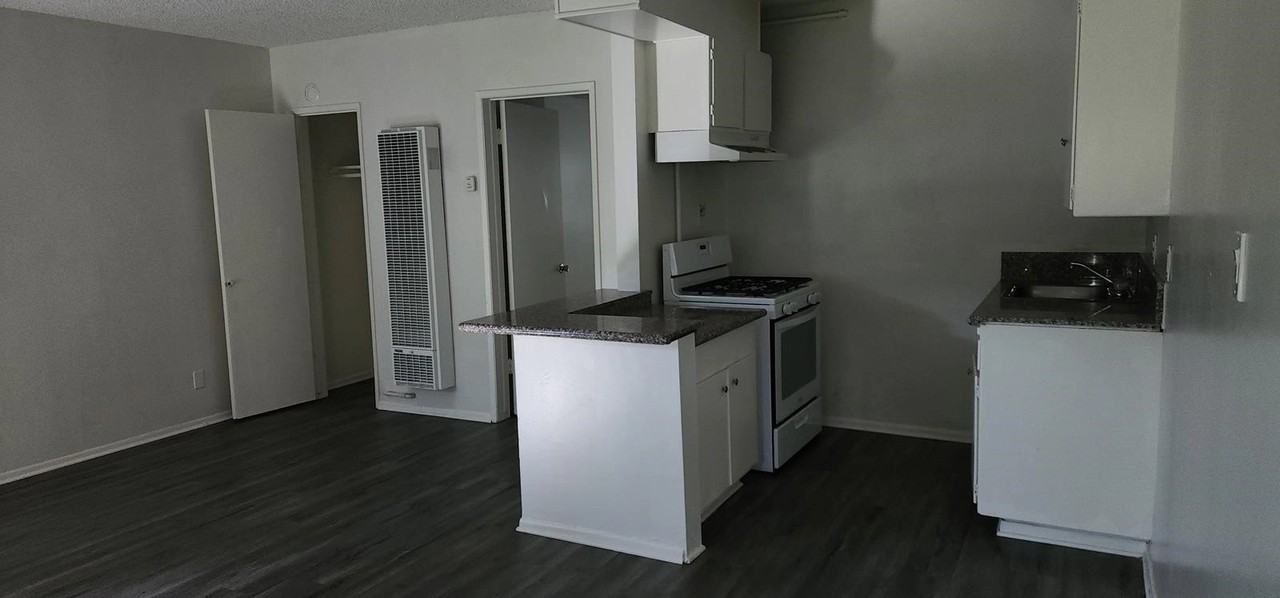 Magnolia Garden Apts - Photo 5 of 21