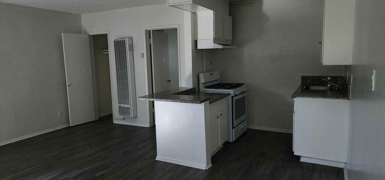 Magnolia Garden Apts - Photo 6 of 21