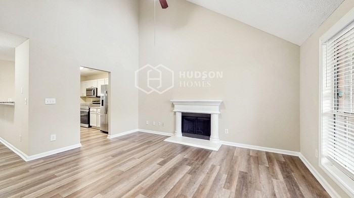 5238 Walnut Ct - Photo 2 of 28