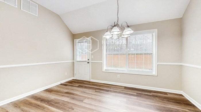 5238 Walnut Ct - Photo 7 of 28