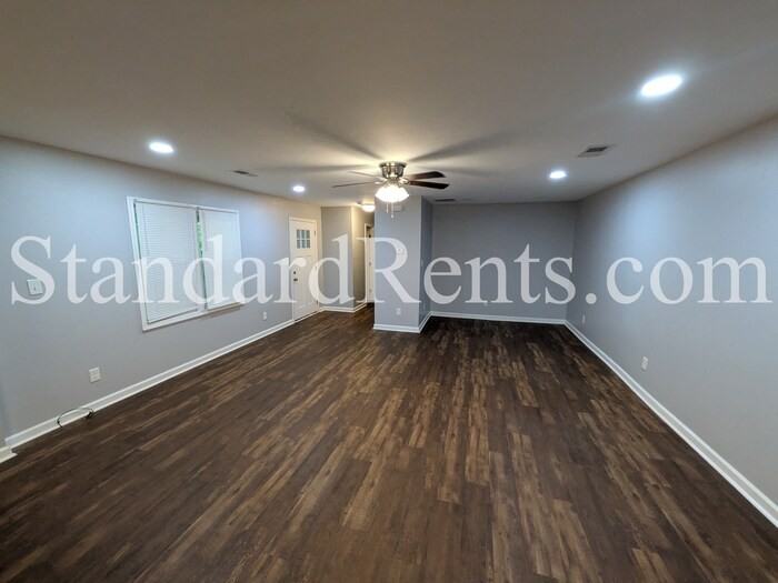 2000 Wilson Rd Nw - Photo 4 of 17