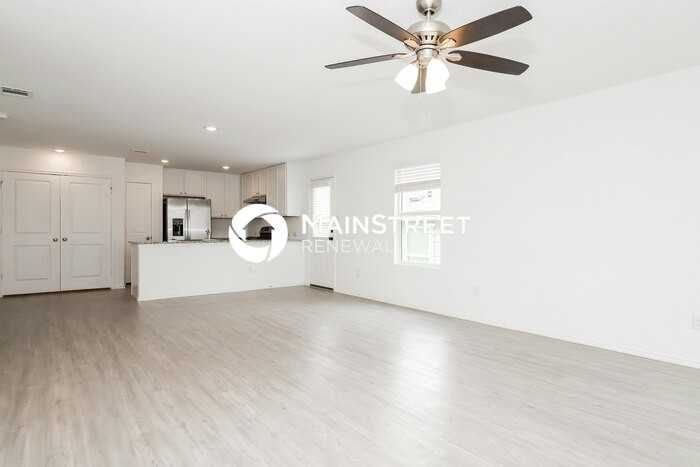 5135 Fowler Crst - Photo 5 of 16