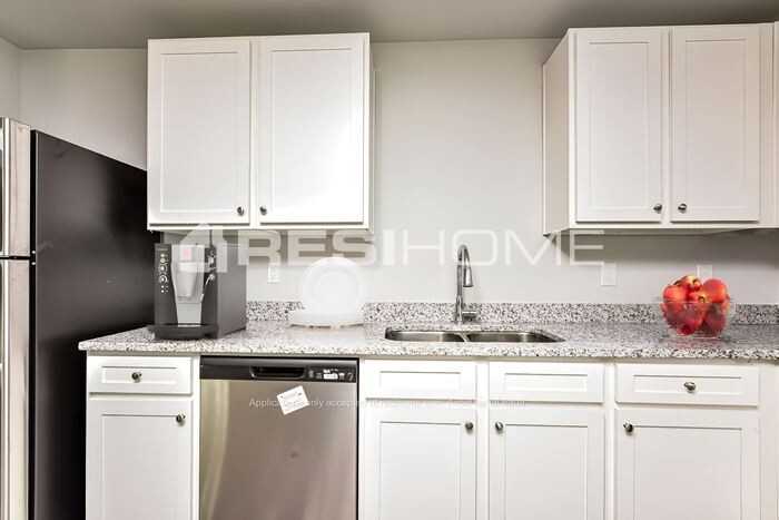 139 Wellbrook Ct Ne - Photo 3 of 26