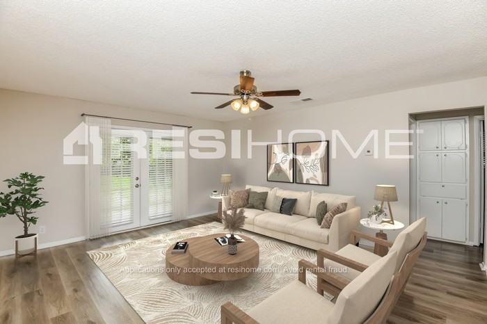 6528 Bernadine Dr - Photo 5 of 16