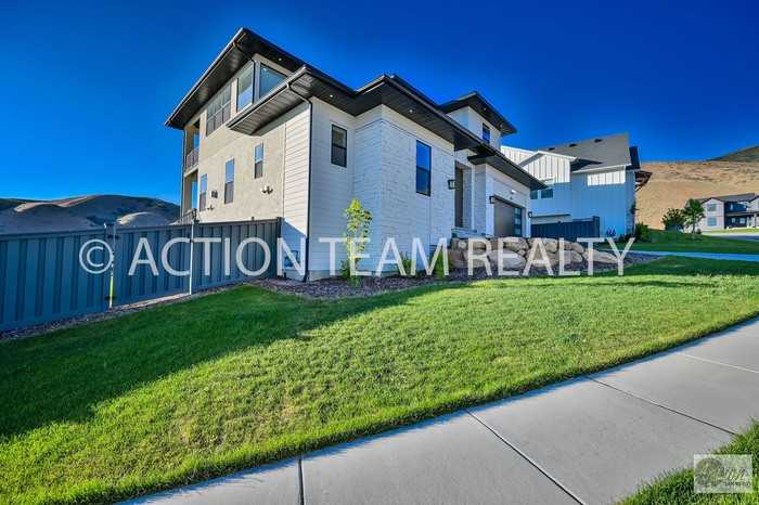 1722 W Oakridge Dr - Photo 7 of 50