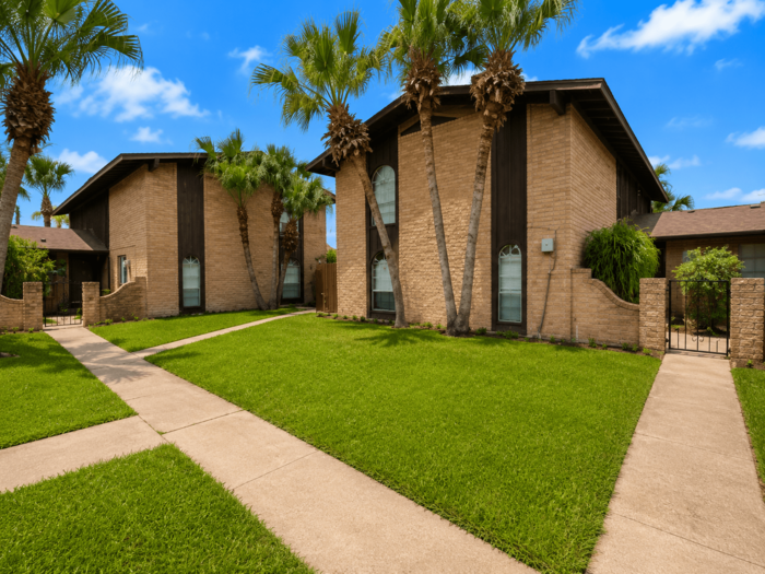 1612 Sam Houston Dr #FA - Photo 3 of 13