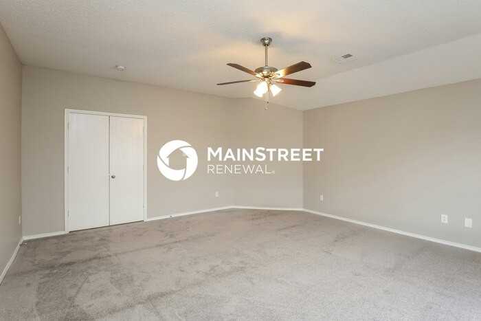 1623 Venus Dr E - Photo 6 of 17