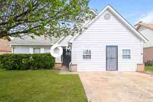 featured image of 7123 Hampton Dr