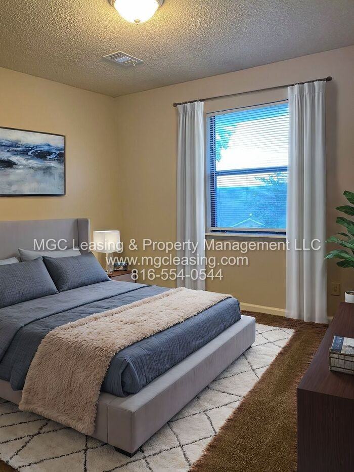 515 Sky Vue Dr #C - Photo 2 of 15