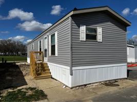 featured image of 25214 Gratiot Ave #141
