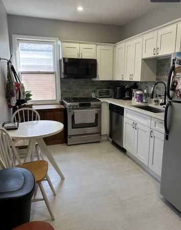 183 Prospect St #U2 - Photo 3 of 11