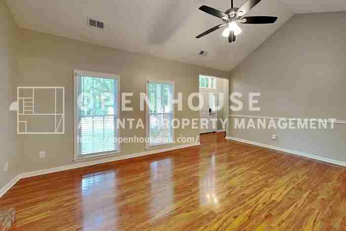 32 Sharon Pl - Photo 5 of 20
